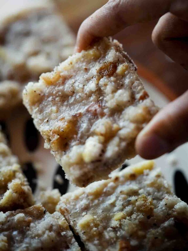 Close-up shot of soft and crunchy gond nariyal panjiri