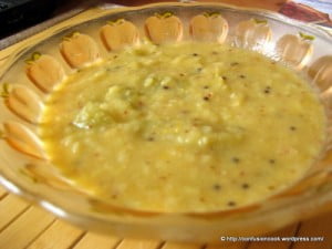 A comforting South Indian meal setup with Green Tomato Kootu