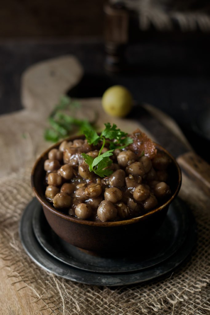 Easy Chana Masala Recipe (Chickpea Masala Recipe) | Chole Masala Recipe