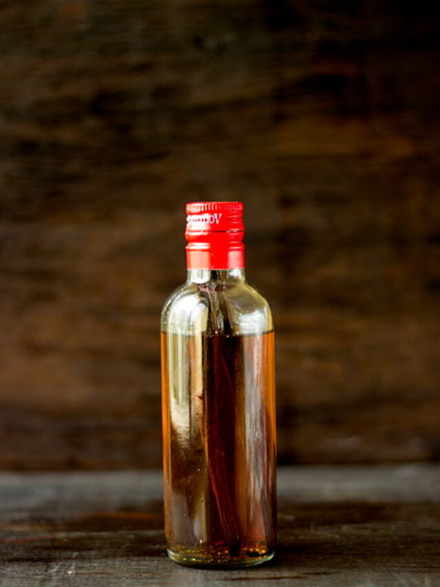 Homemade Vanilla Extract Recipe