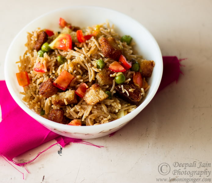 Namkeen Seviyan (Vermicelli Upma) served in a bowl