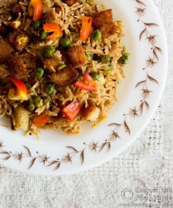 Namkeen Seviyan (Vermicelli Upma) served in a bowl