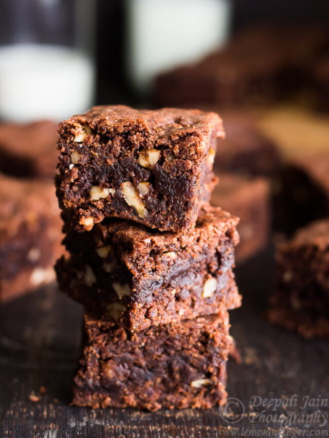 Eggless Amaranth Brownies Recipe