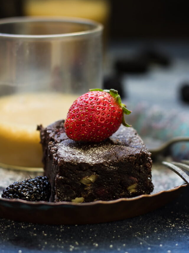 Wine Roasted Strawberry Brownies Recipe