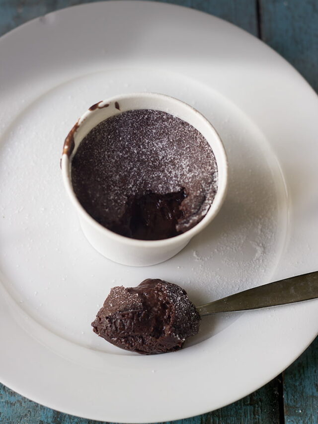 Eggless Choco Lava Cake Recipe